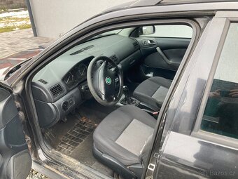 Škoda Octavia 1 - 4
