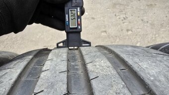 Letní pneu 245/35/20 Michelin - 4