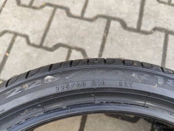 Letní pneu 225/40/18 - 4