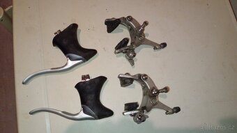 Brzdy Shimano 105 na silniční kolo - 4