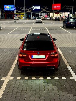 BMW e91 330i - 4