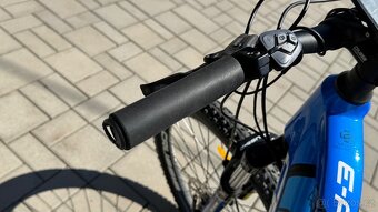 Elektrokolo Crussis e-Altland v 6.7 - kola 26'', ram 14' - 4
