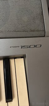Yamaha psr 1500 - 4