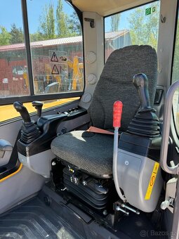 Volvo ECR88D - 4