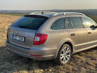 Škoda Superb 3,6 FSi V6 4x4 DSG - 4