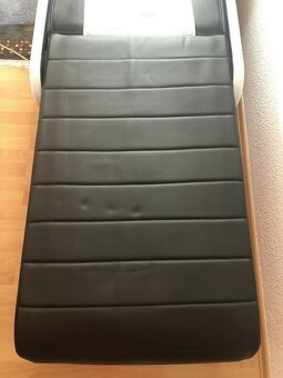Masážní stůl/terapeutický stůl Ceragem Master V3 - CGM MB-11 - 4