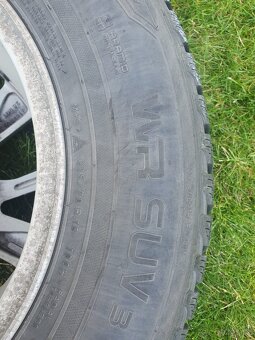 Sada alu disků se zimními pneu Nokian 215/70 R16 100H - 4