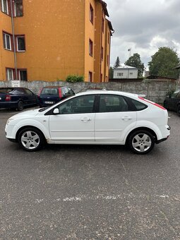 Ford Focus 1.8 - 4