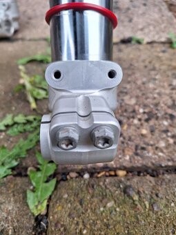 Tlumiče WP Xplor 48 + brýle - 4