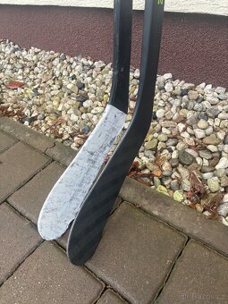 Hokejka CCM Ribcore 65K, pravá, P28, Flex 85 - 4