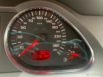 AUDI A6,r.v. 2004 - 4