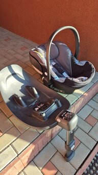 Autosedačka (vajíčko) Cybex + baze - 4