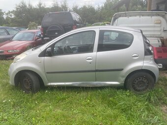 Citroen C1, obsah 1,0 benzín rok 2010 - 4