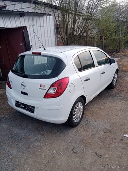 Opel Corsa - 4