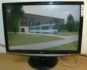 LCD monitor LG Flatron 22 palců, 1680x1050, záruka - 4