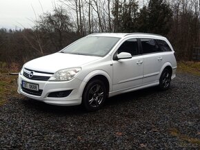 Prodám Opel Astra H Kombi 1.6 16v  85 kW sport.  Lpg - 4