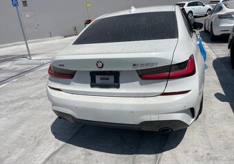 BMW Série 3 330i xDrive M Sport - 4