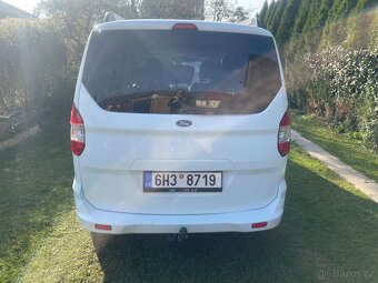 Ford Turneo Courier - 4