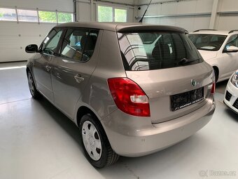 Škoda Fabia II 1.4 16V Ambiente r.v.2008 - 4