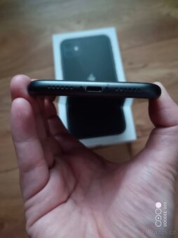 iPhone 11 - 4