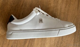 Nové kožené tenisky Tommy Hilfiger vel. 38 - 4