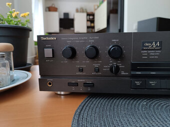 zesilovač Technics SU-V550 - 4