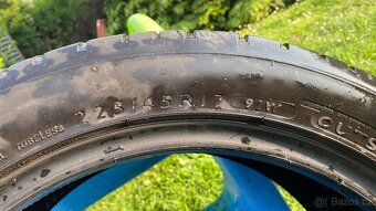 Prodám ojeté pneumatiky Dunlop Sport Maxx RT 225/45 R17–3ks - 4