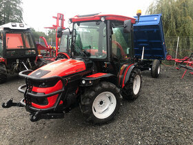 Malotraktor AGT 1060 - otočné pracoviště řidiče + kabina - 4