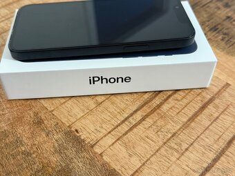 Prodám iPhone 13 mini 128gb - 4