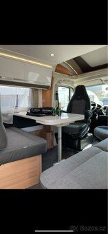 adria matrix - najeto pouze 7300 km Stav noveho - 4