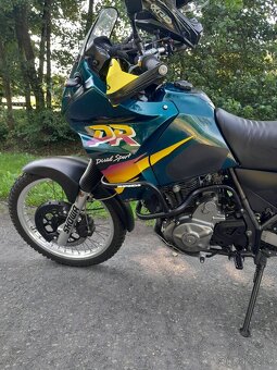 Suzuki DR 650 RSE - 4