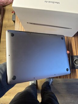 Zánovní - MacBook Air 13" 2020 Gray - 4