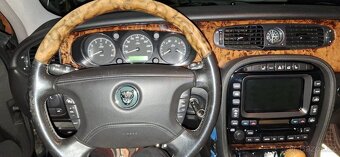 Prodám Jaguar XJ V6 - 4