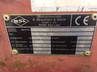 Krmný míchací vůz Strautmann Verti-Mix 750 - 4