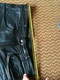 kožené kalhoty vel L/XL na štíhlou postavu - 4
