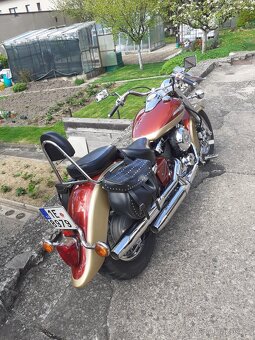 Yamaha XVS 650 Classic - 4