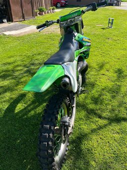 Kawasaki Kx 125 - 4