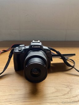 CANON EOS R50 černý + RF-S 18-45 mm - 4