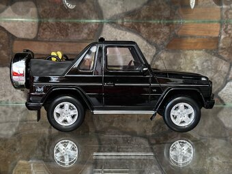 Mercedes Benz G 500 Convertible černé 1:18 - 4