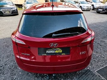 Hyundai i30 1,6 CRDi 81 kW, r.v. 12/2012, najeto 195.356km - 4