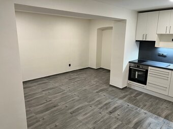 Pronájem bytu - 2+kk, 38 m², Masarykova 745, Žatec - 4