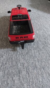 Bruder Dodge ram - 4