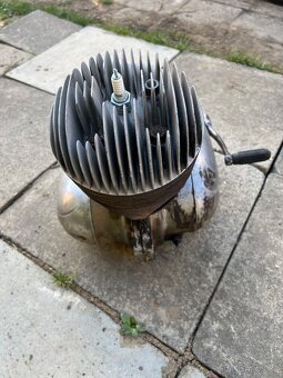 Motor jawa 250/590 sport - 4