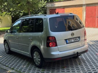 Volkswagen Touran 2.0 tdi 2008 rok Tažné - 4