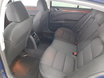 Skoda superb 2.0 125 kW 2009 - 4