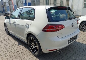 VW Golf 7 GTD 2.0TDI 135kW DSG Webasto Bi-Xenon Keyless Navi - 4