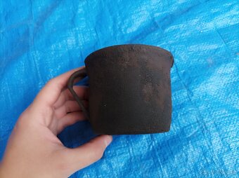 Litinový hrnek - 4