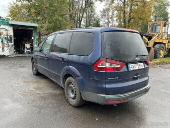 Ford Galaxy - 4