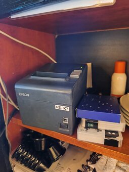 Predám kompletné vybavenie pre reštauráciu a bar – 300 000 K - 4