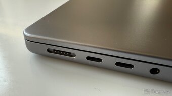 MacBook Pro 14 M1 1TB - 4